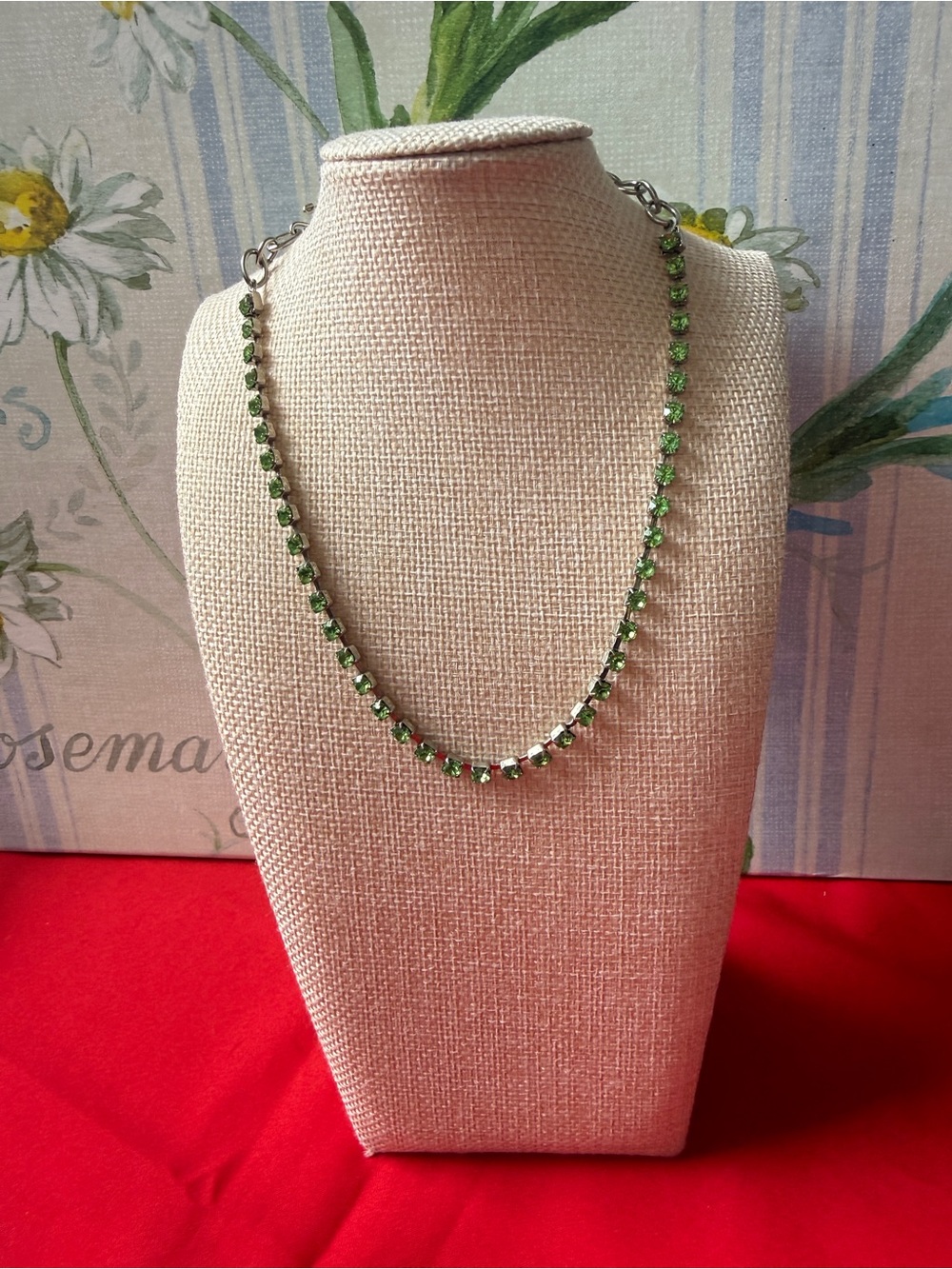 vintage green rhinestone/crystal choker necklace